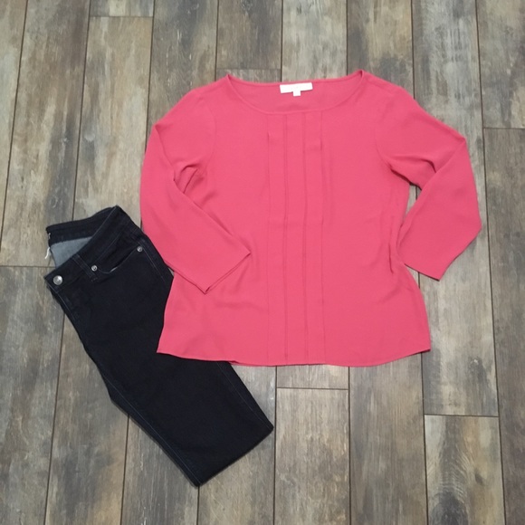 LOFT Tops - ⬇️ Ann Taylor LOFT pink blouse size small